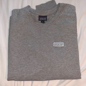 Gray Patagonia crewneck size M